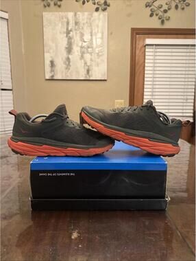 Hoka One One Challenger ATR 6, Men’s Size 11.5 D 1106510 TFST Green Orange